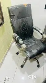 Revolving chair rs 3500