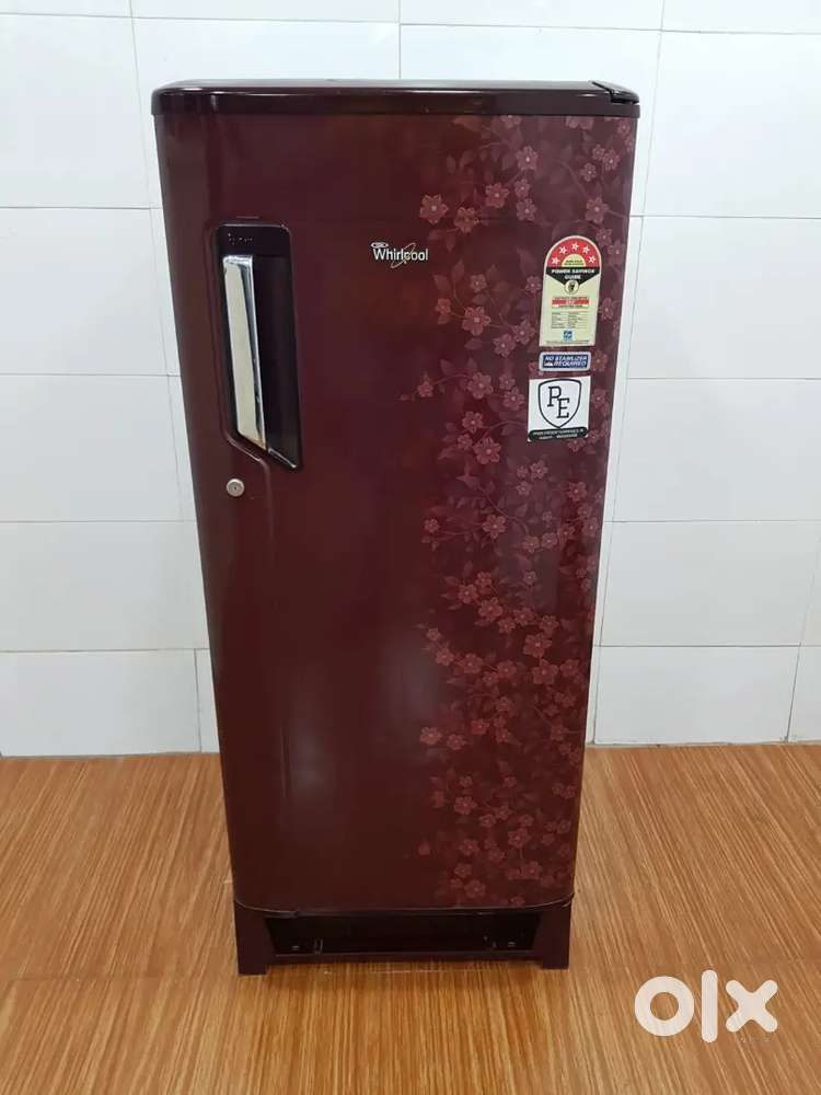 FBH';-£4:flower model Whirlpool fridge free delivery