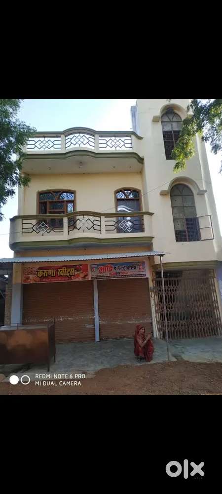 Bank and private Sector And mall and mini school Other Parpas