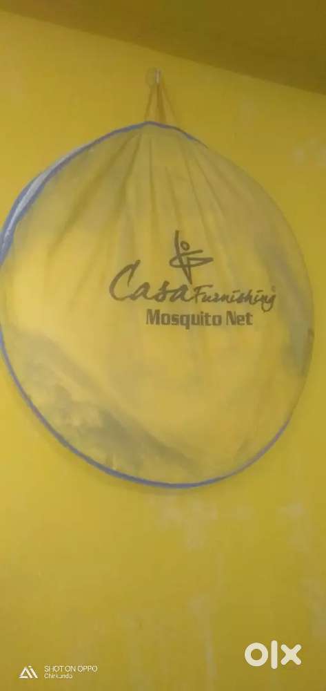 Folding mosquito net