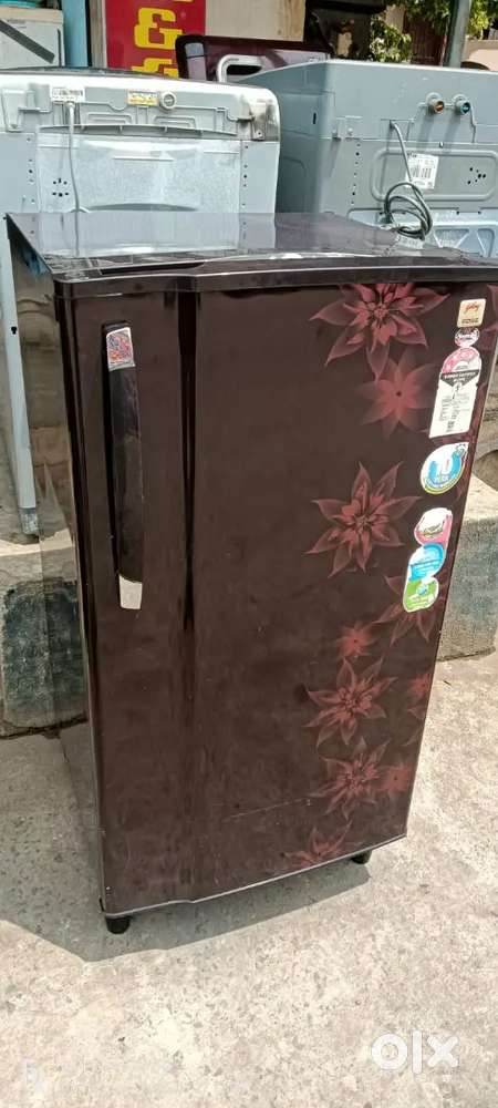 Godrej 180lts good condition