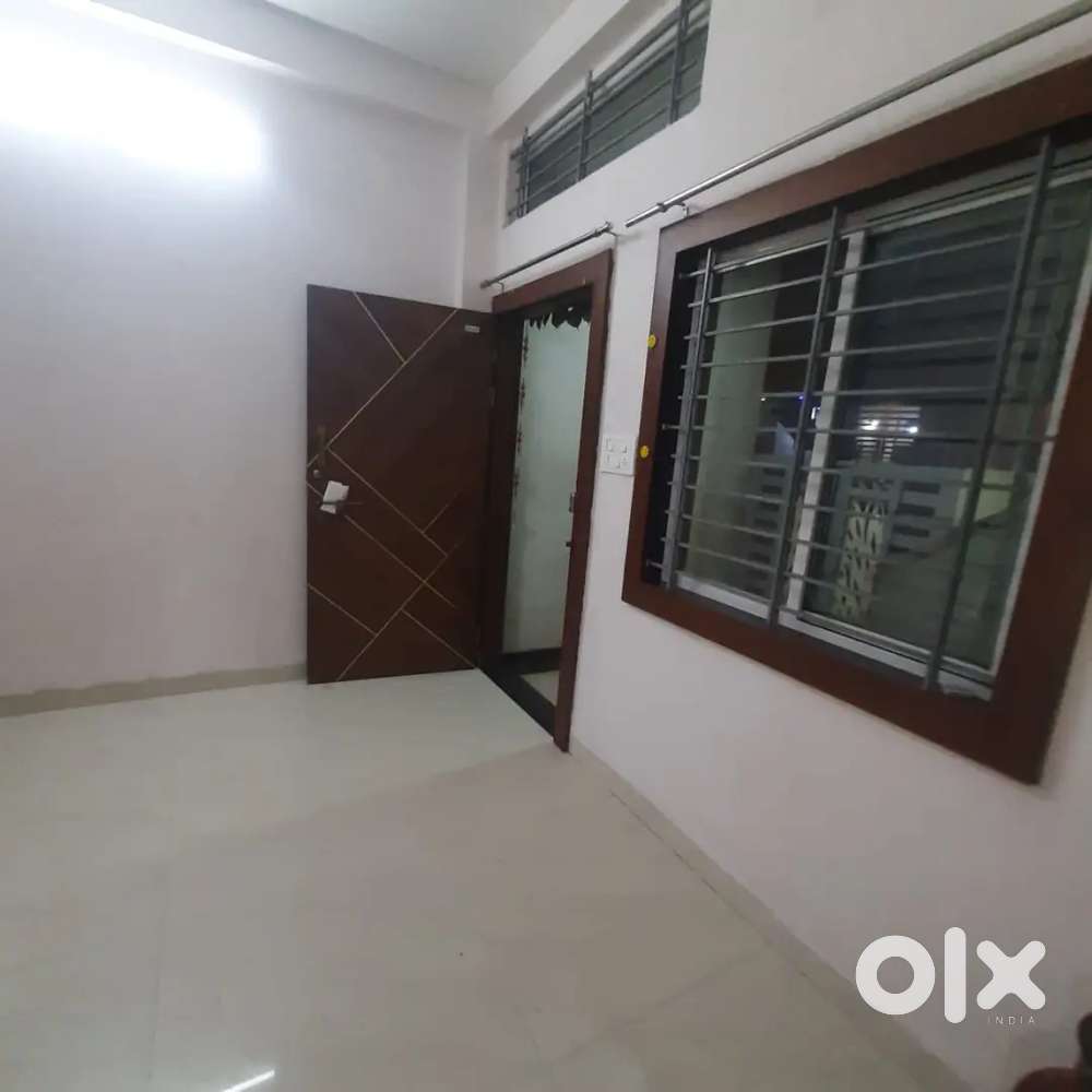 1bhk flate independent