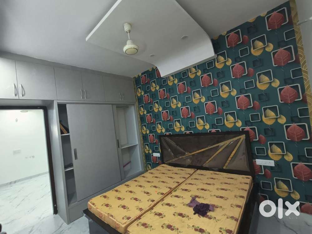 3 BHK FLAT FOR SALE PARK FACING