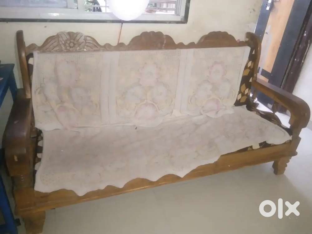 3+1+1 wooden sofa set