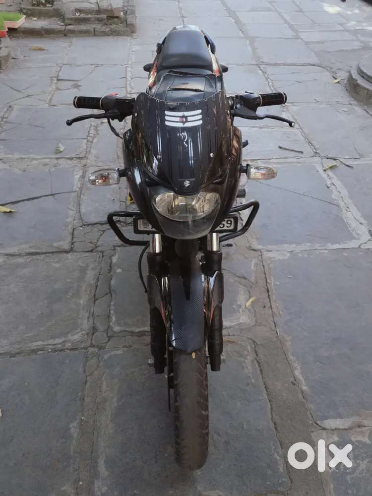 Pulsar 150