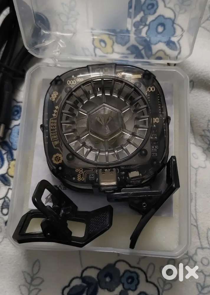 Mobile gaming cooler