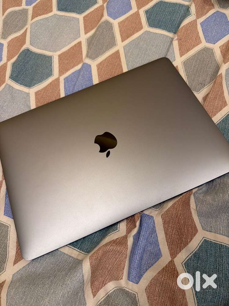 Macbook pro m1 with touchpad