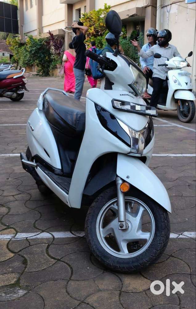 Fully serviced Activa 125 with Alloy wheels, new tyres