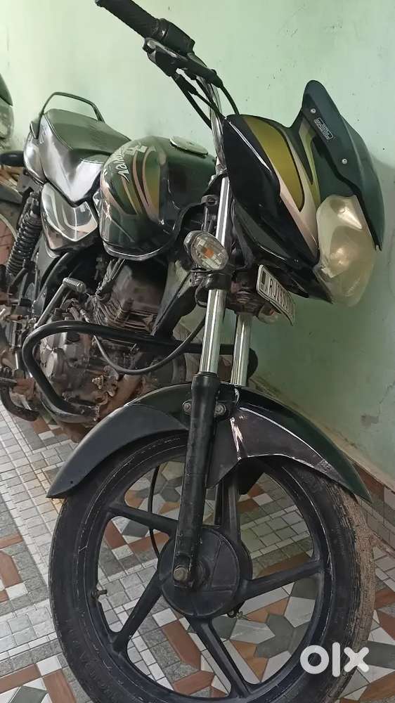 बजाज डिस्कवर 100 बाइक बिल्कुल ओके कंप्लीट है