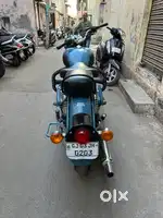 Royal enfield classic 500 - Squardan blue