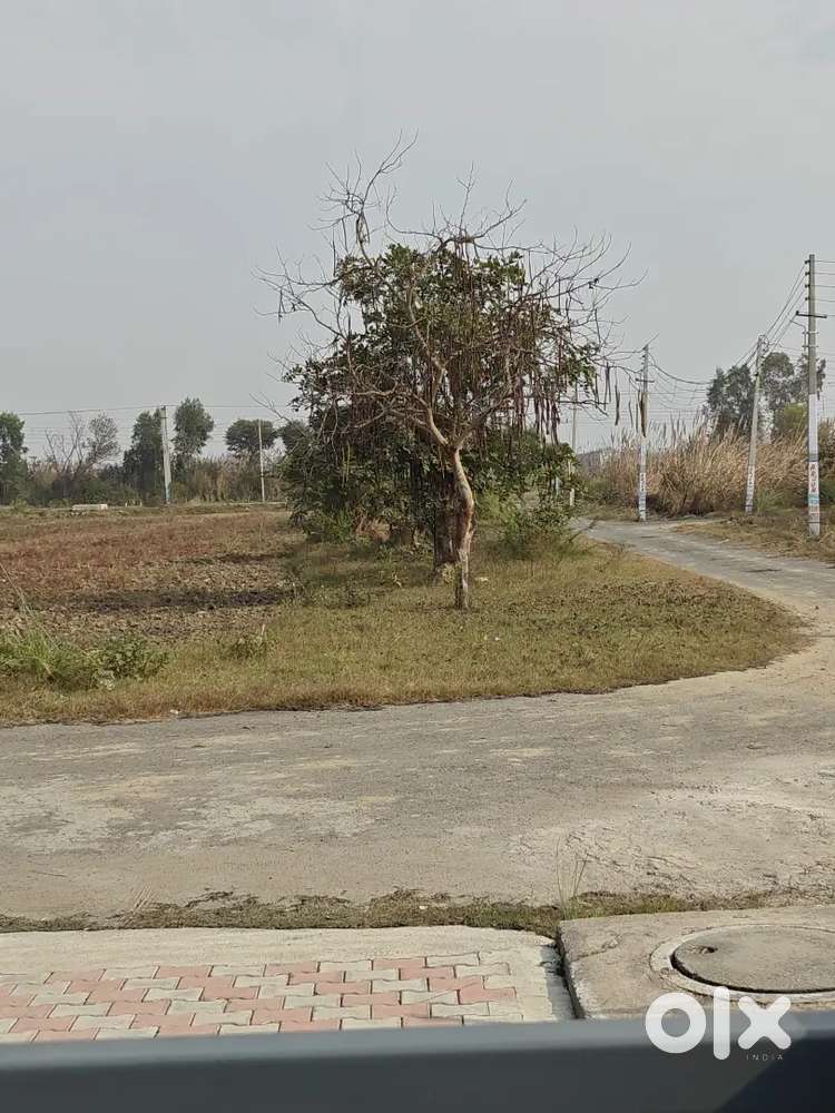 158 gaj Corner Plot for Sale in HSVP Sector-27, Rohtak