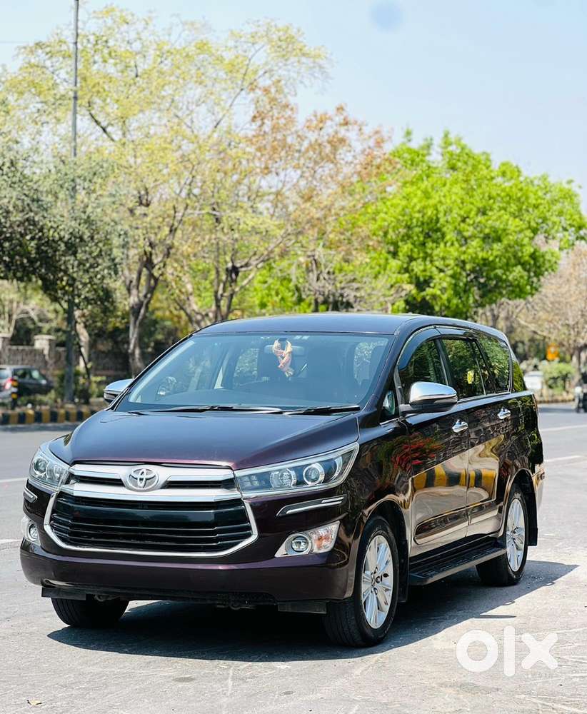 Toyota Innova Crysta 2019 Diesel 97000 Km Driven