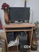 Computer with table