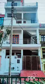 Park facing,very paush area,near to all amenities.kanpur road LDA clny