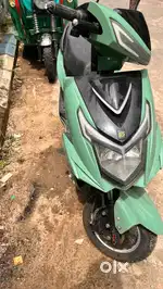 E drive electric scooter