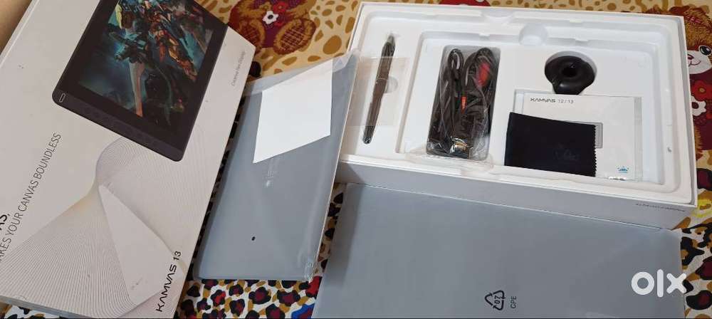 HUION Kamvas 13 Graphic Pen Tablet