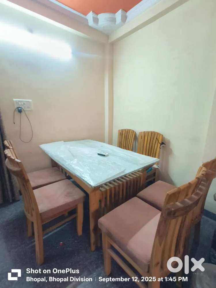 Dinning table