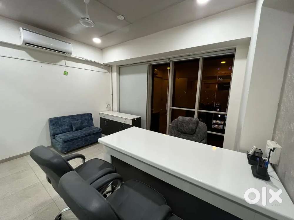 Full farnish office in rent