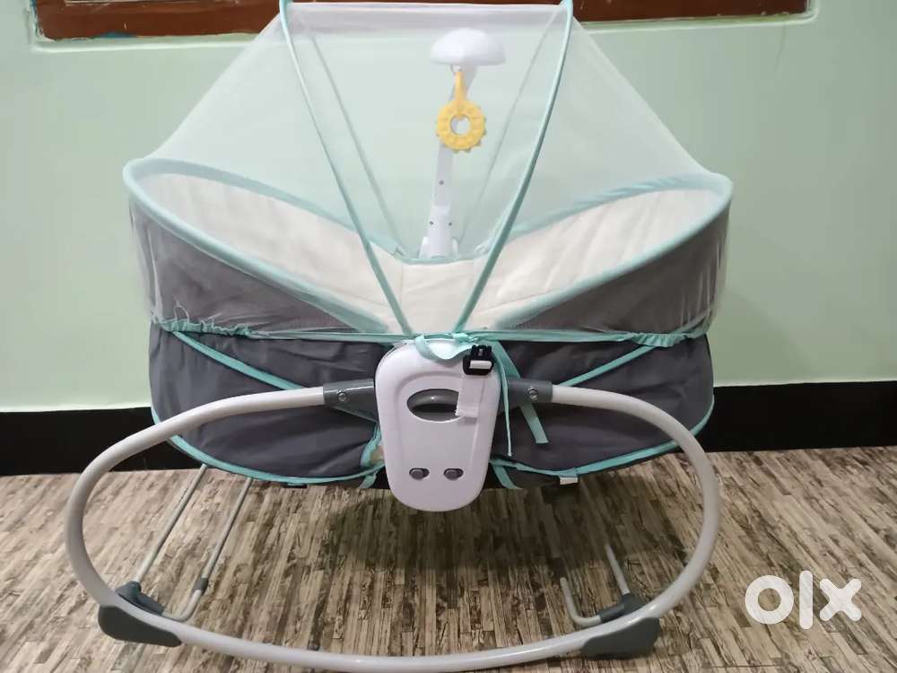 Bearly Used Infantso Baby Rocker for Sale
