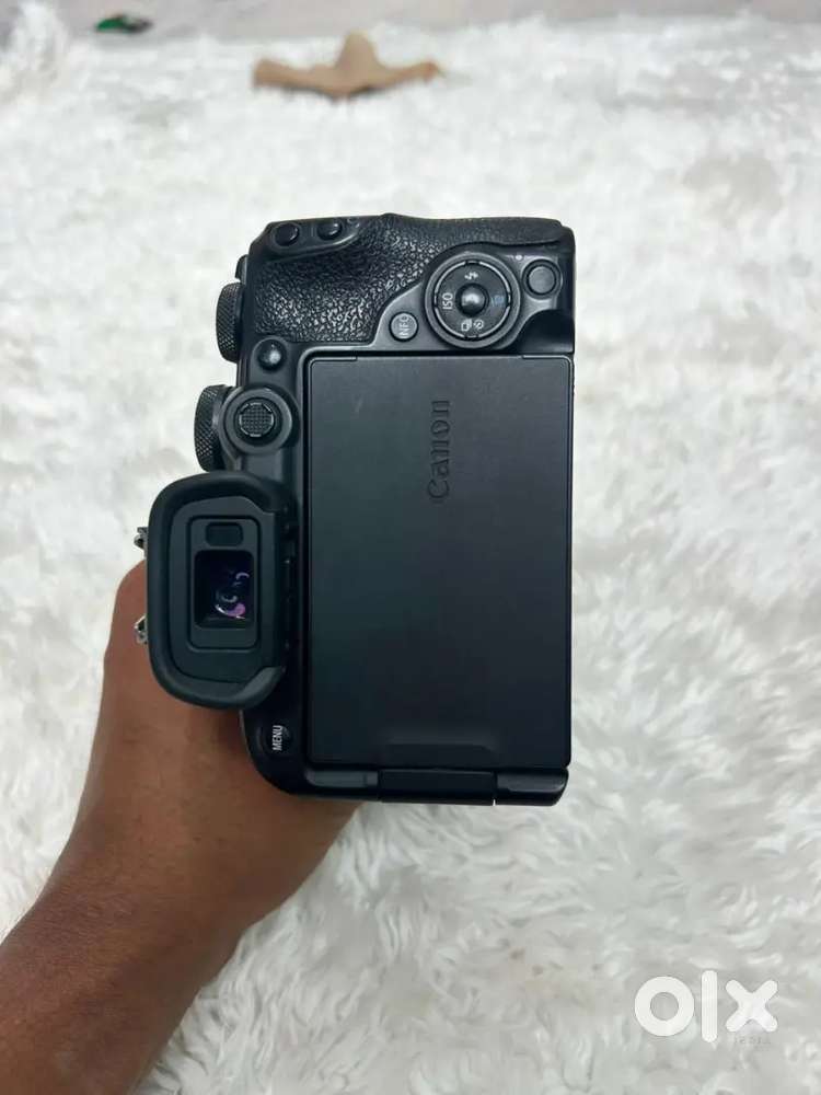 Canon R10 Camera Sell