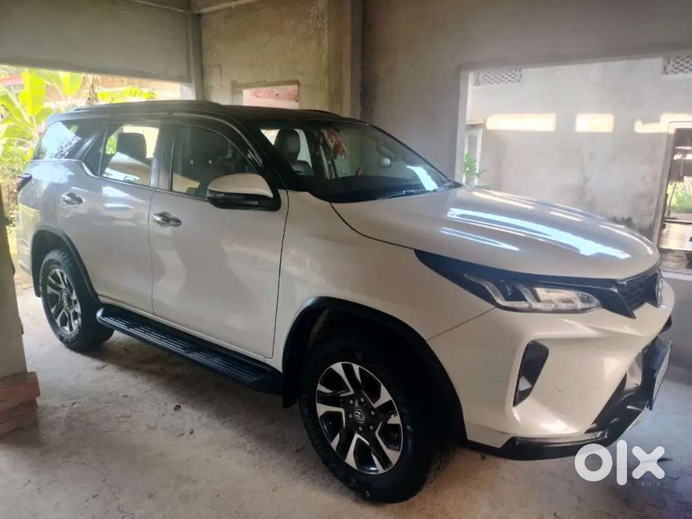 Toyota Fortuner Legender 2021