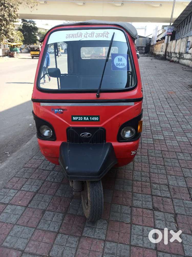 महिंद्र इलेक्ट्रिक व्हीकल ई रिक्शा 100 किलोमीटर का एवरेज कीमत 90000