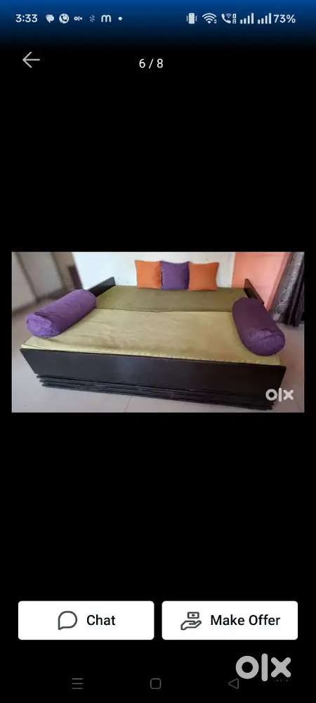 Need urgent female roommate