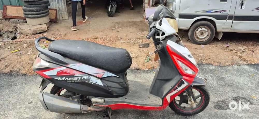 HERO MASTERO EDGE; MODEL 2017; SELF ALLOY WHEEL; WHITE & REDCOLOUR;BS4