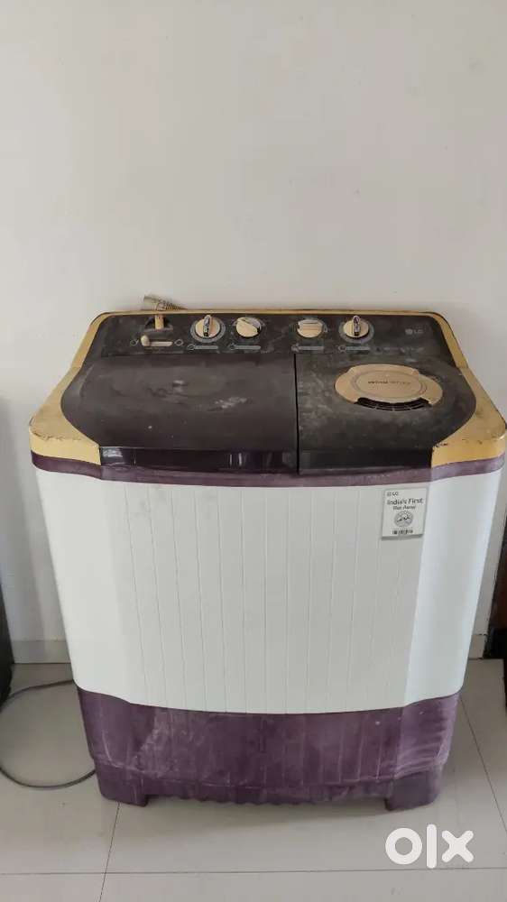 LG 6.5 kg Semi-Automatic Top Loading Washing Machine