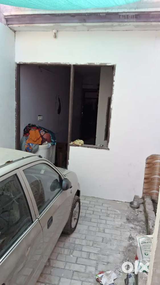 80 gaj House sale Preet Nagar shimlapuri