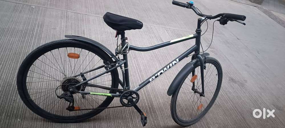 Decathlon B Twin cycle one year old , almost new