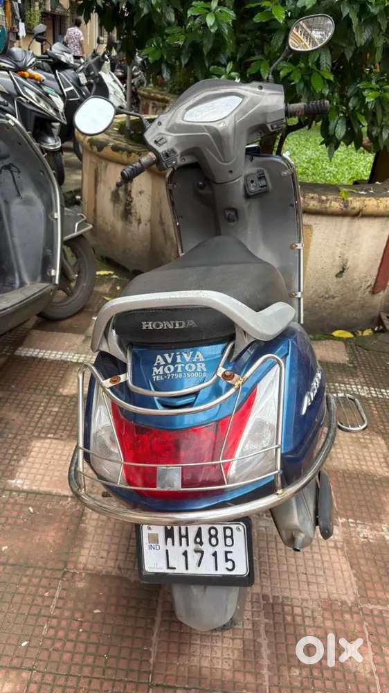 Blue scooty honda activa 5g