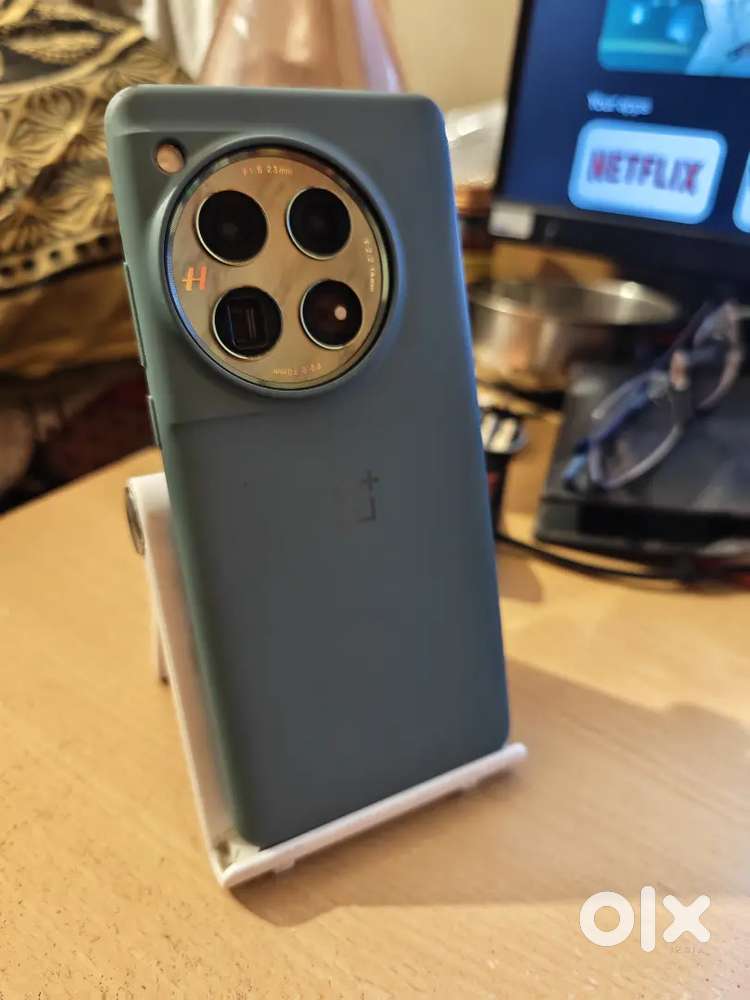Oneplus 12 - Excellent Condition