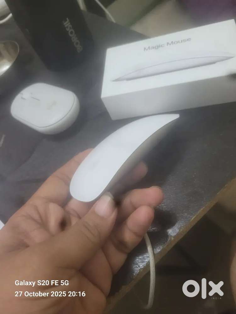 Magic Mouse - Apple