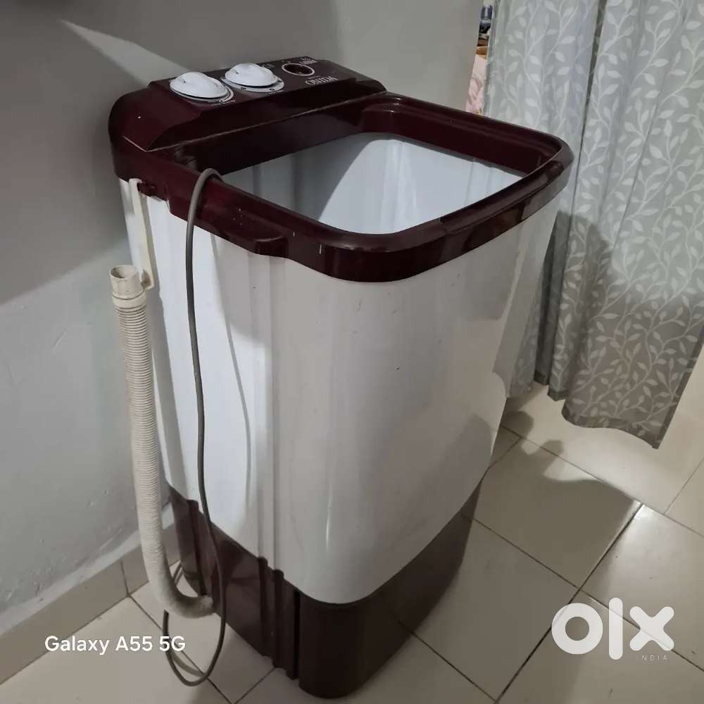 Needful person he contact Karen.It does not have a dryer.