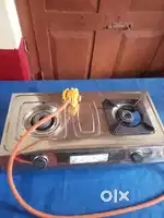 GAS STOVE WITH REGULATOR