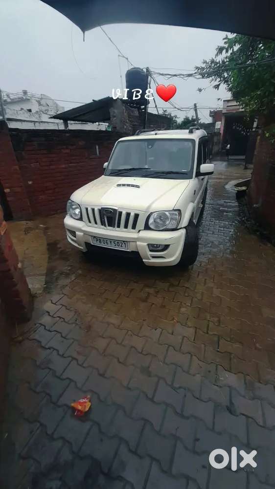 Mahindra Scorpio Classic 2015