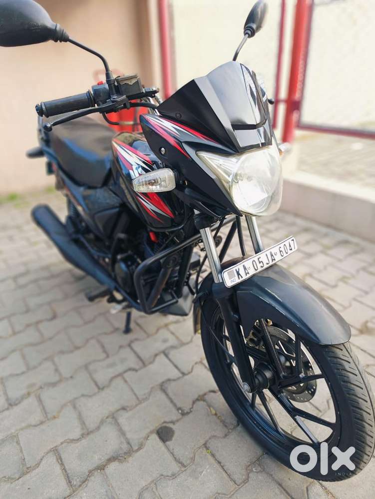 Suzuki slingshot 2013 model for immediate sale..