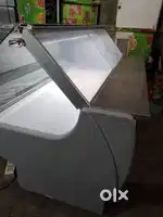 Display fridge