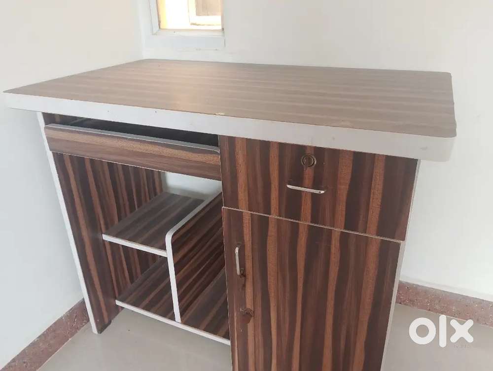 Study table & computer table