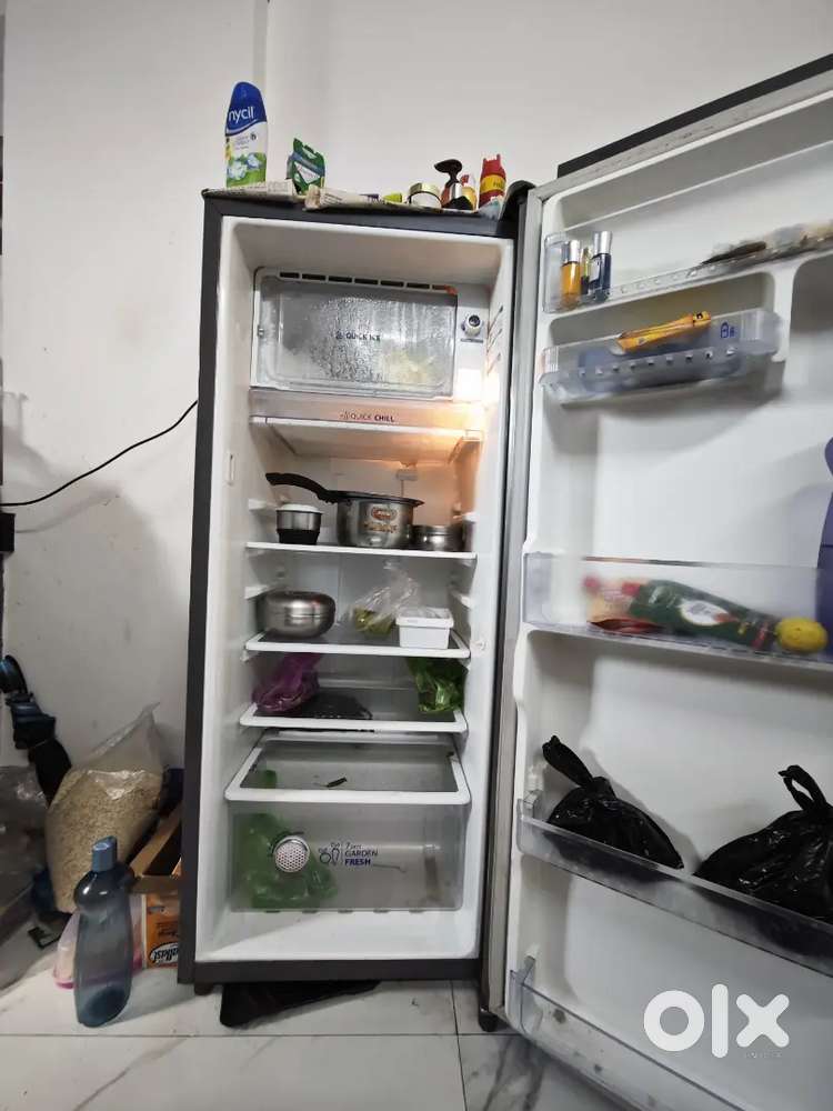 Whirlpool 210 l 5 star single door