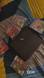 Ps4 1tb with two controller