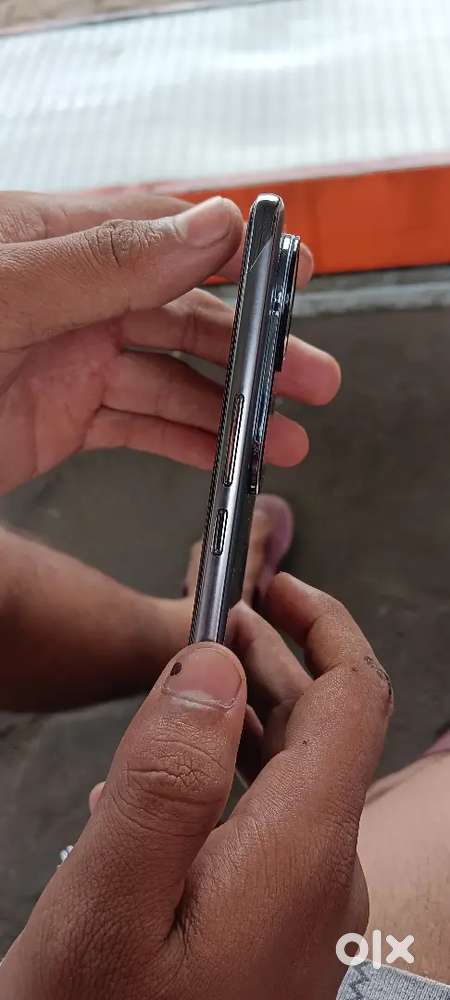 Vivo v50 yuiii