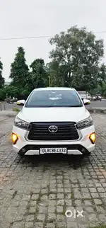 Toyota Innova Crysta Touring Sport 2.7 AT, 2022, Petrol