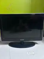 Selling a Samsung tv - looking like new condition