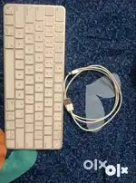 Apple keyboard touch id mouse cable original good condition