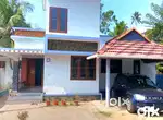 House near Cherthala പട്ടണക്കാട് പുതിയകാവ് 2 BHK Nh 2km