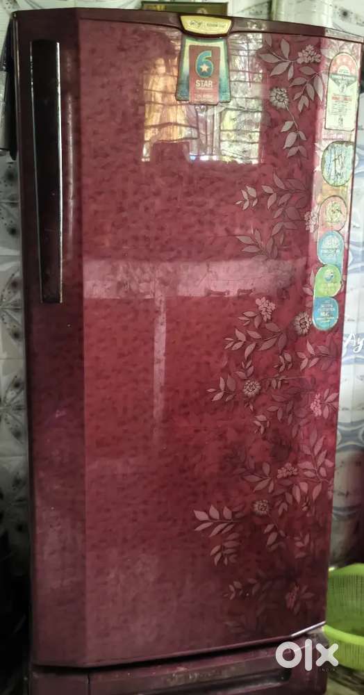 Single door fridge