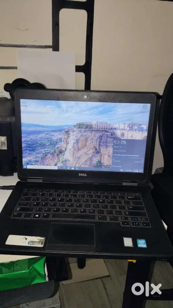 Dell laptop E5470