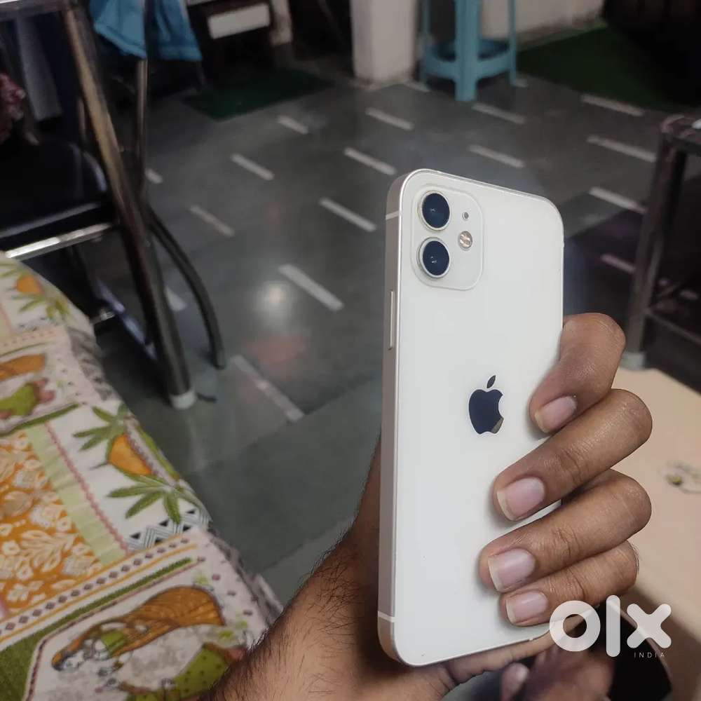 iPhone 16 for sale with bill box charger in original condition